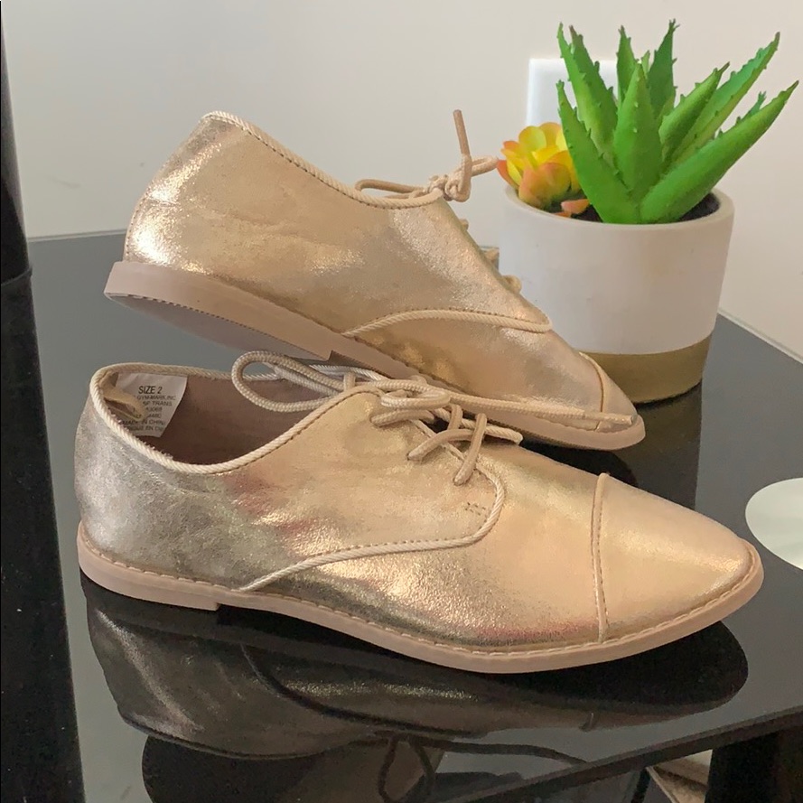Brand New Gold Gymboree Oxford Flats